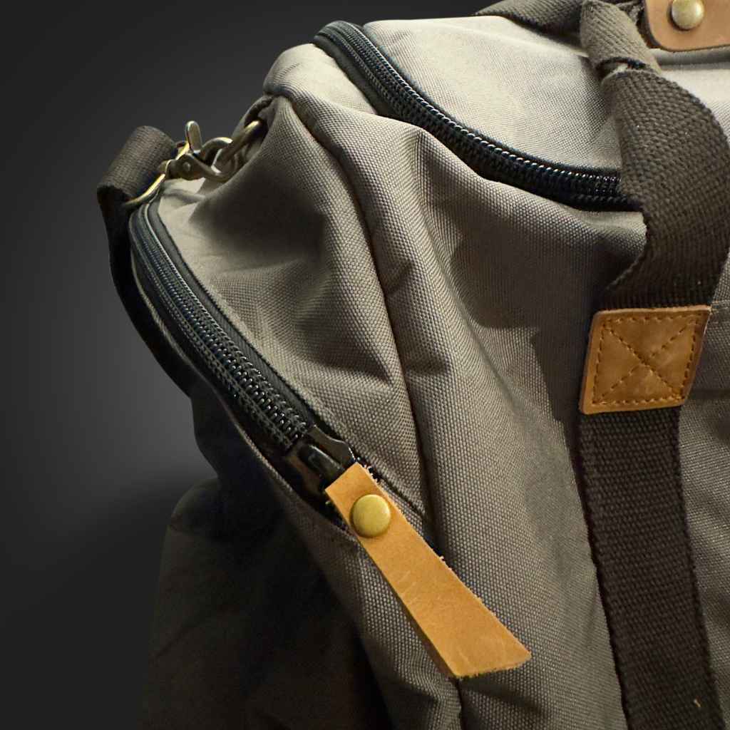 Truck N Co&#39;s Truckers Travel Bag V2